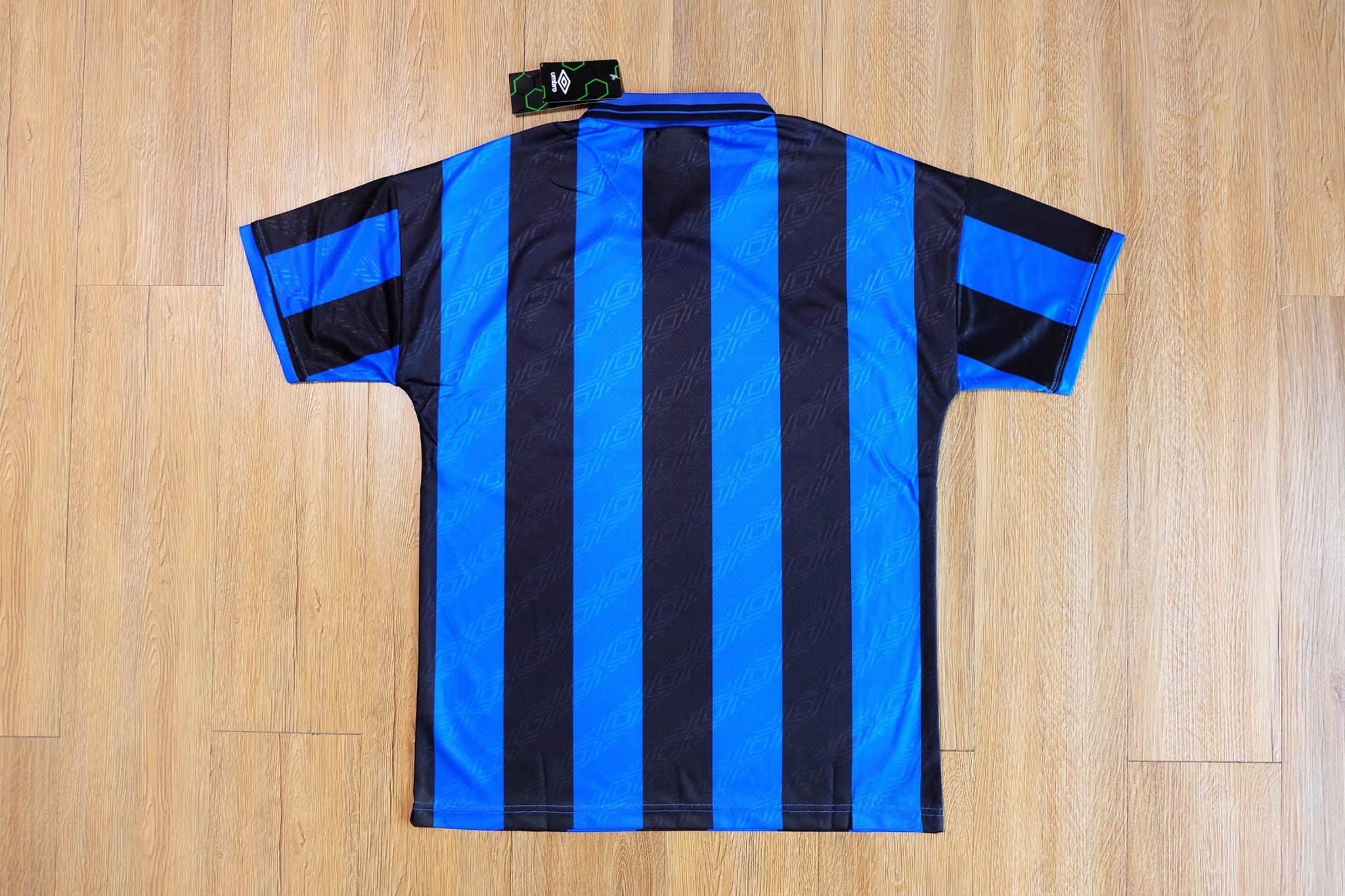 MAILLOT RETRO INTER MILAN DOMICILE SAISON 1995-1996