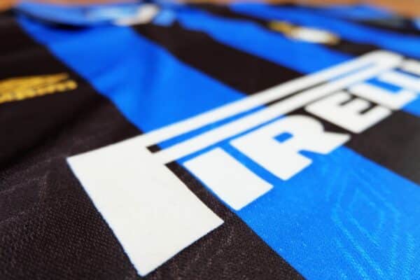 MAILLOT RETRO INTER MILAN DOMICILE SAISON 1995-1996